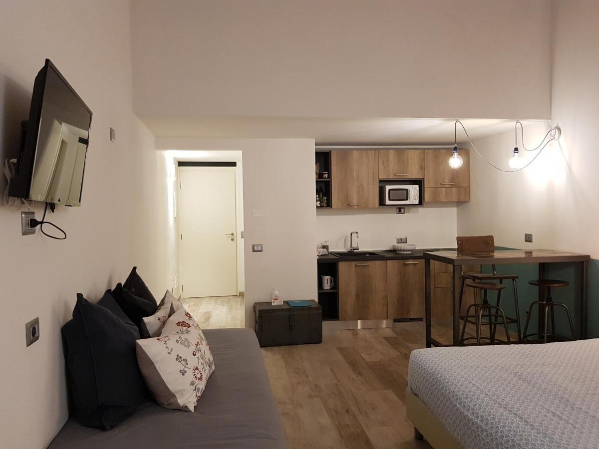 Santa Marta Rooms&Studios Верона Екстер'єр фото